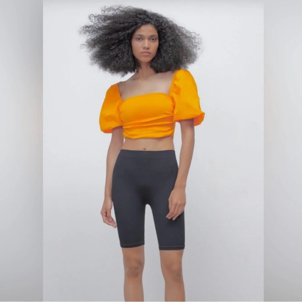NEW Zara crop top with puff sleeves - Picture 5 of 5